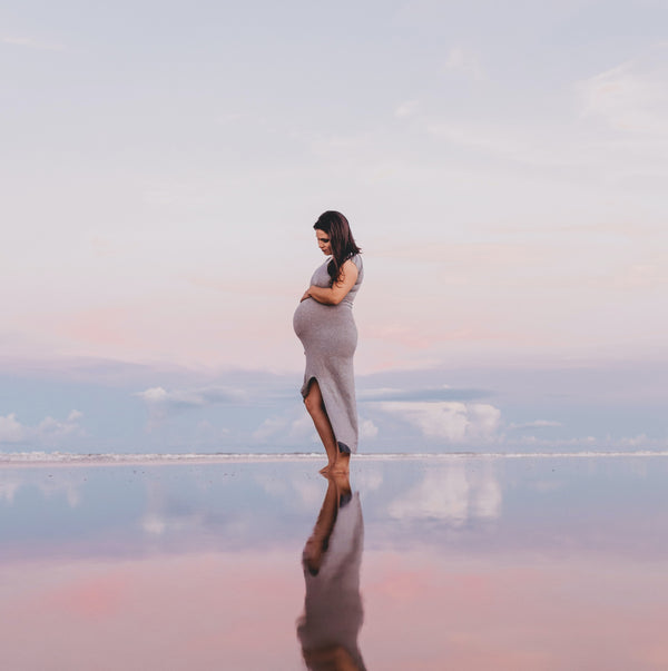 Pregnancy-Safe Skincare For New & Expecting Moms