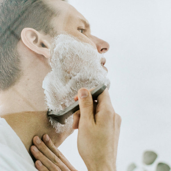 The Do's and Don'ts of Facial Hair Skincare