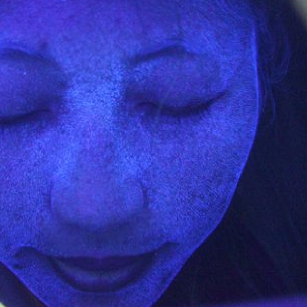 What Is A Wood s Lamp and Why Do We Use It