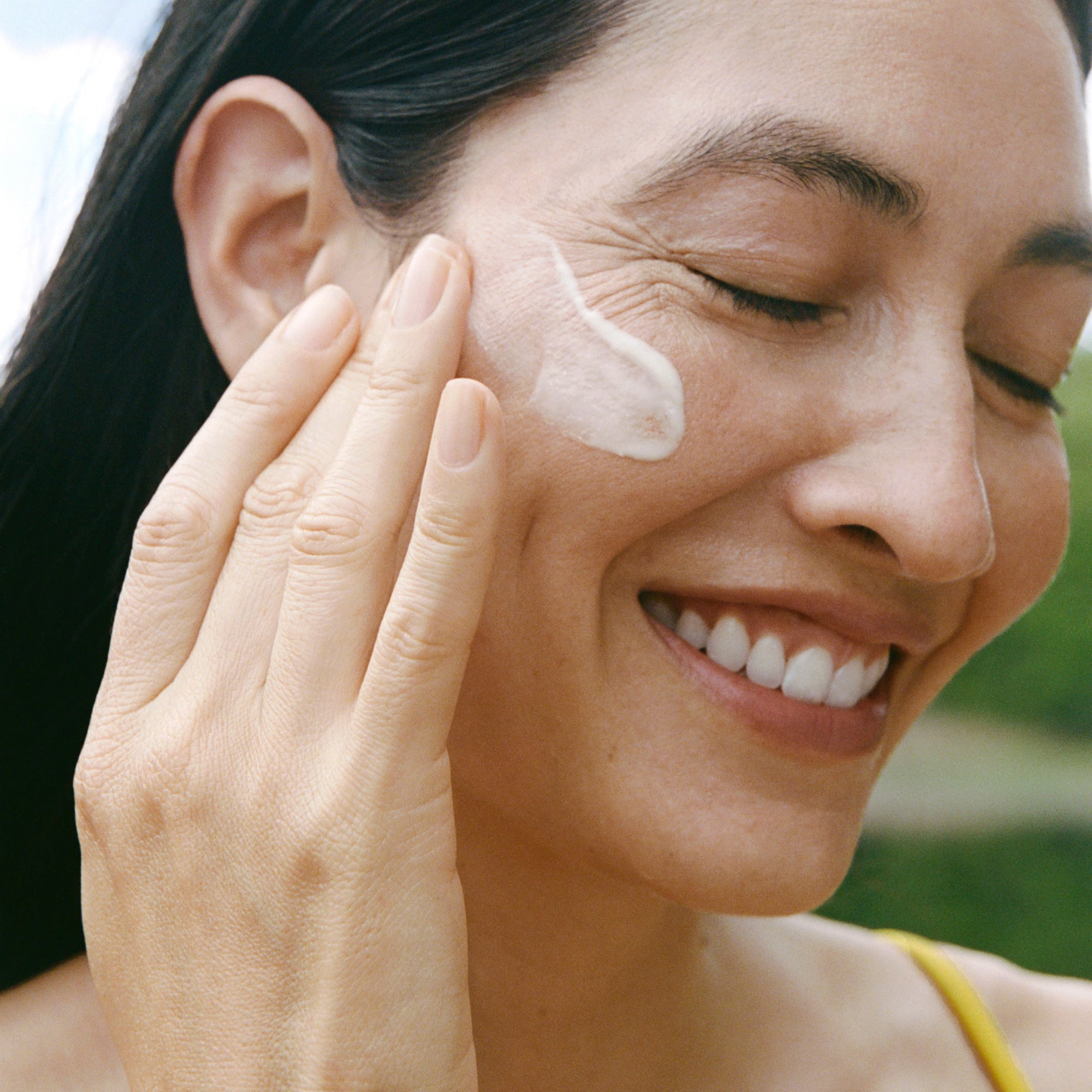 Mountain Glow Golden Serum