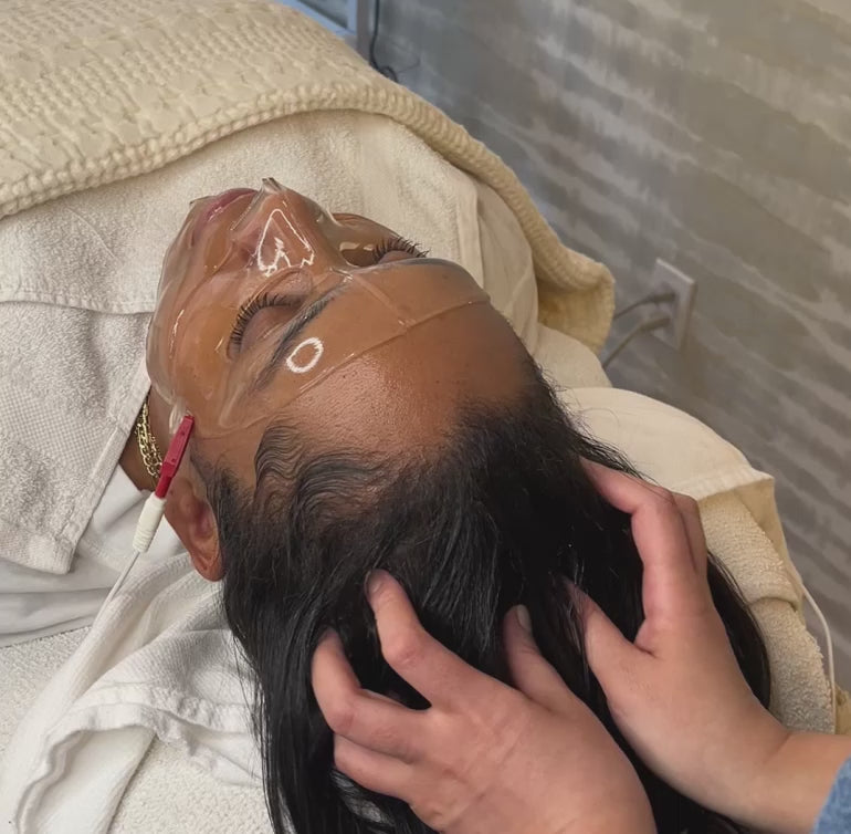 Heyday Soothing Scalp Revival Facial Enhancement stimulates hair follicles and boosts hydration